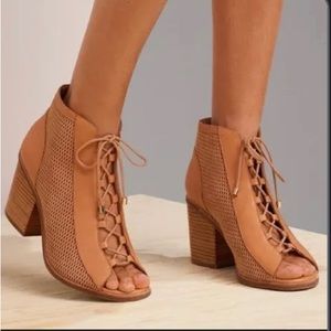 6.5 Sevilan Aldo shoe